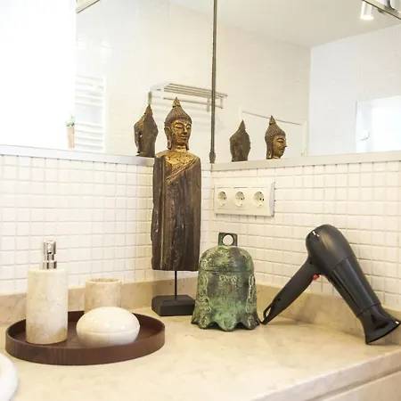 카르무 인 시아두 아파트먼트 리스본