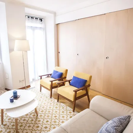 카르무 인 시아두 아파트먼트 아파트 *