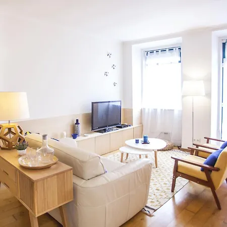 Апартаменты Carmo In Chiado